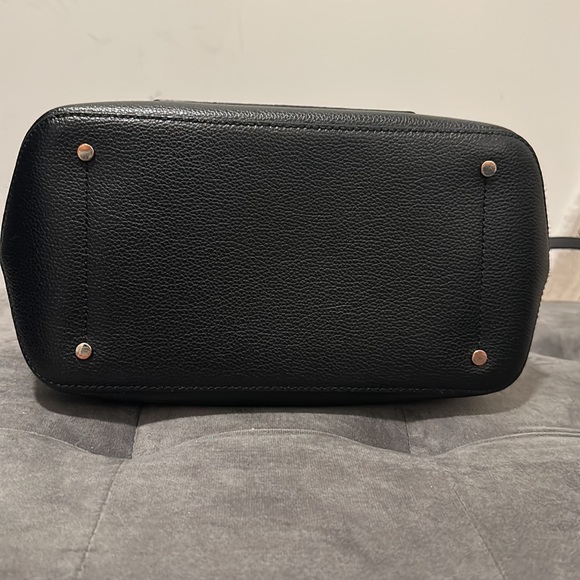 Authentic black Kate spade purse 9/10 condition - Picture 3 of 4